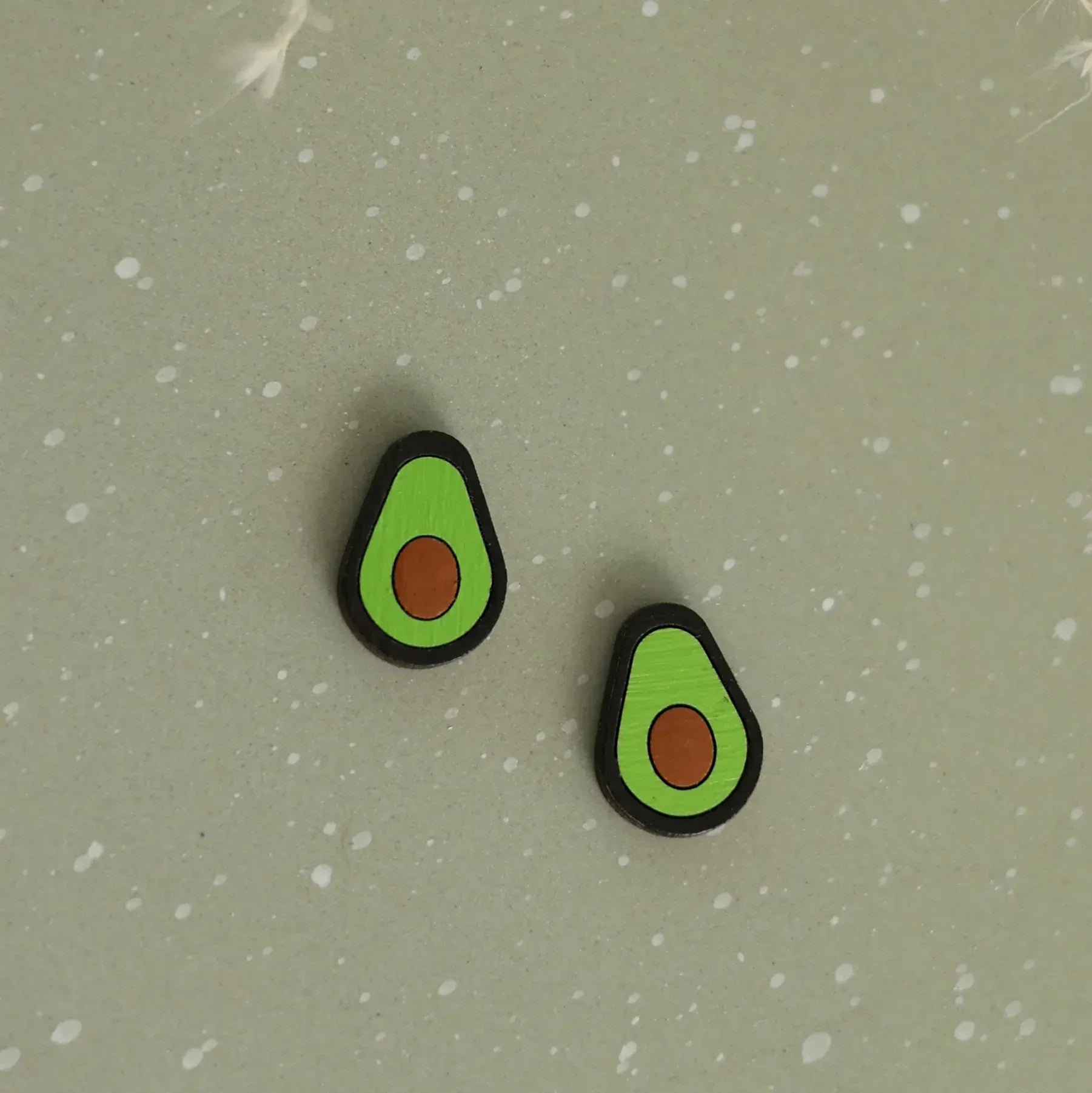 LE CHIC MIAMI Earrings Avocado Studs