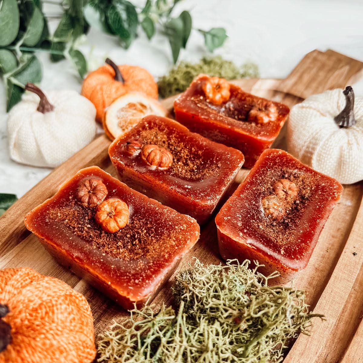 Gia Roma Fall Pumpkin Buttercream