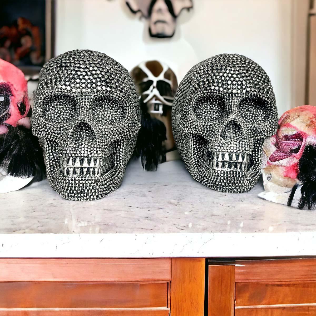 Gia Roma Halloween Resin Skull Gold