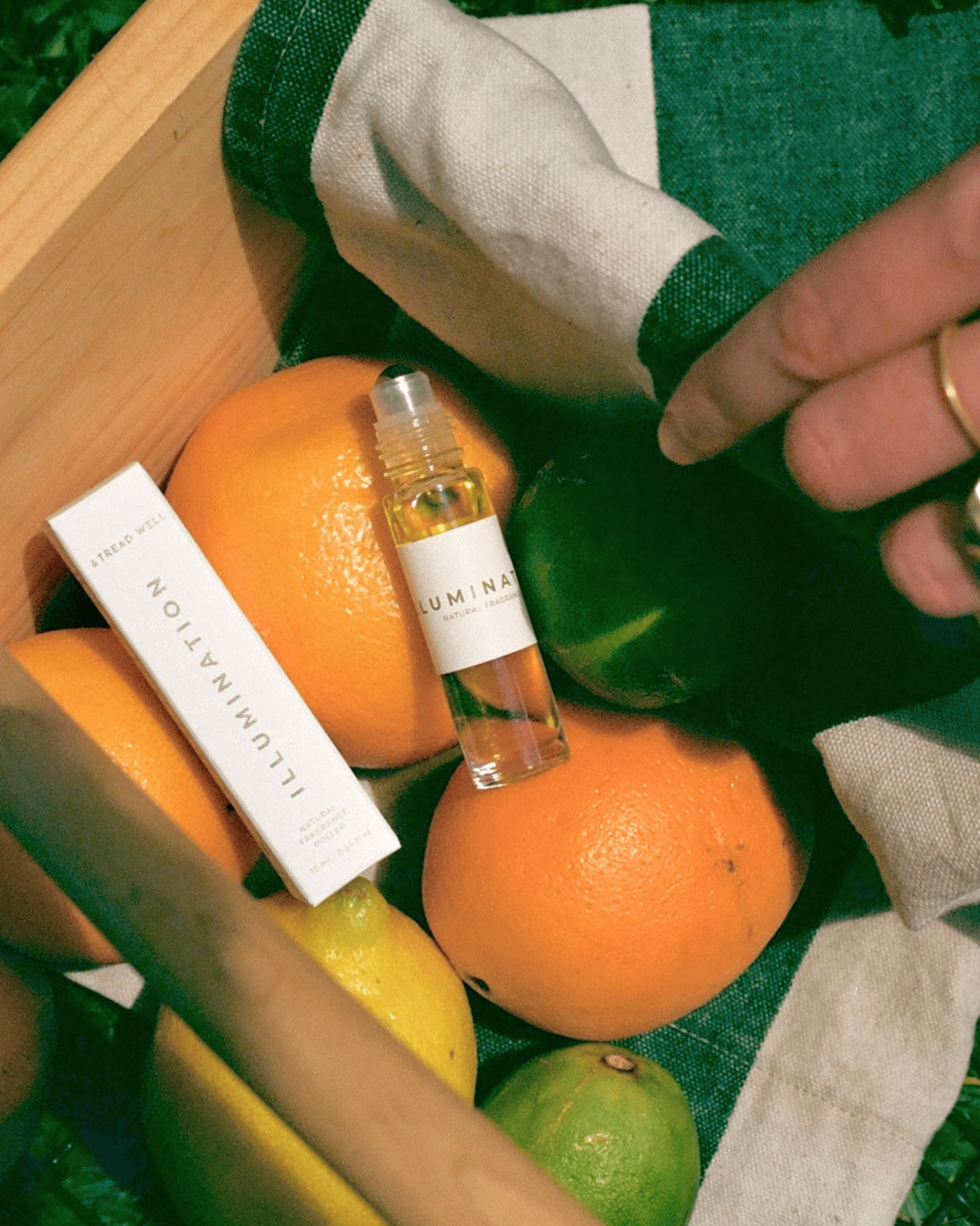 & Tread Well fragrance Natural Fragrance – Illumination