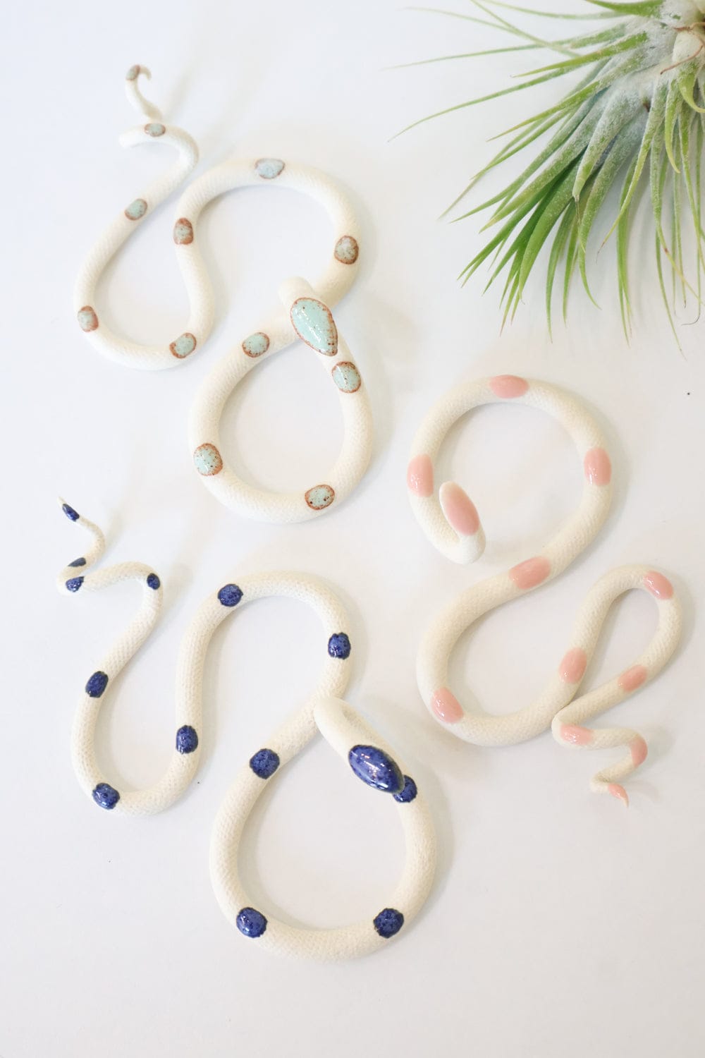 Carter + Rose garden 3 Small Ceramic Snakes