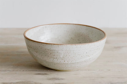 KJ Pottery Bowl Speckled White / Glazed Rim Ramen Bowl