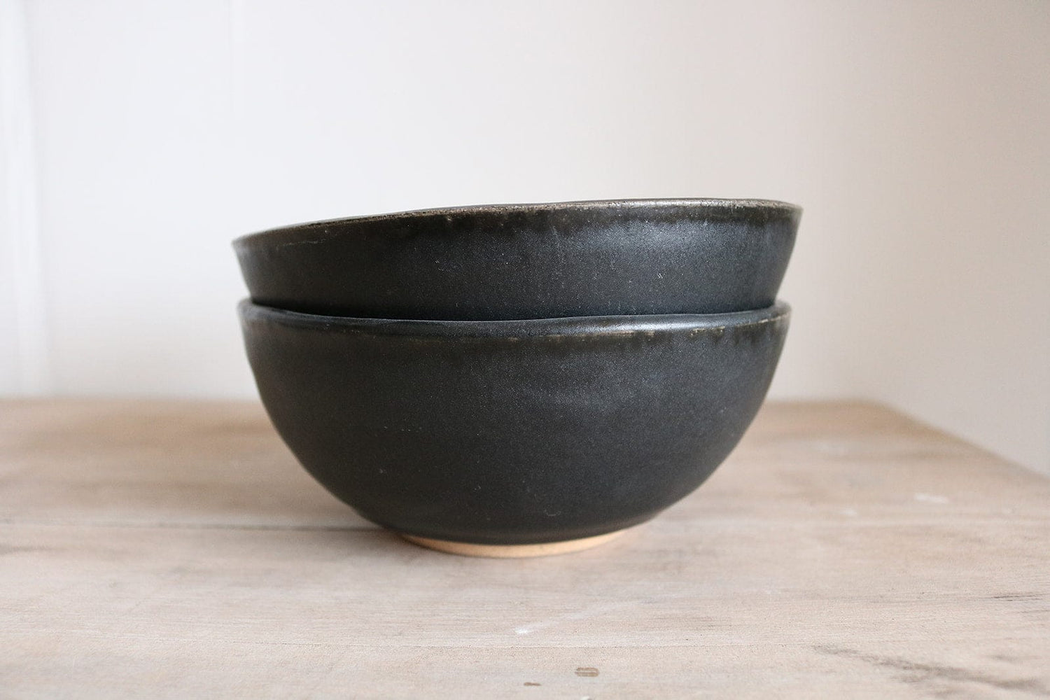 KJ Pottery Bowl Matte Black / Glazed Rim Cereal Bowl