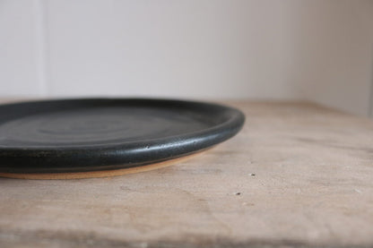 KJ Pottery Plate Matte Black / Tall Rim / Glazed Rim Dinner Plate