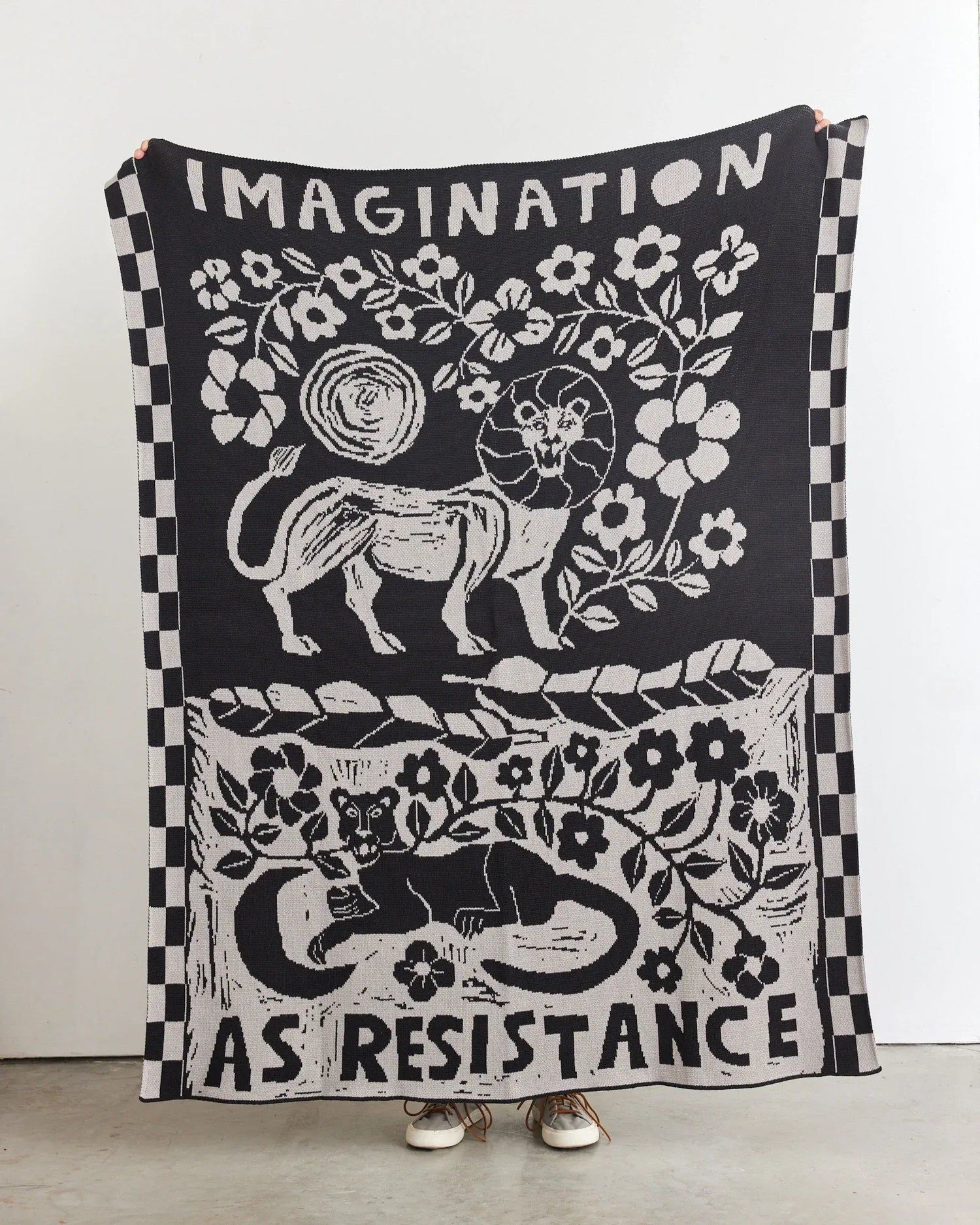 Biquette Throw Blanket Imagination