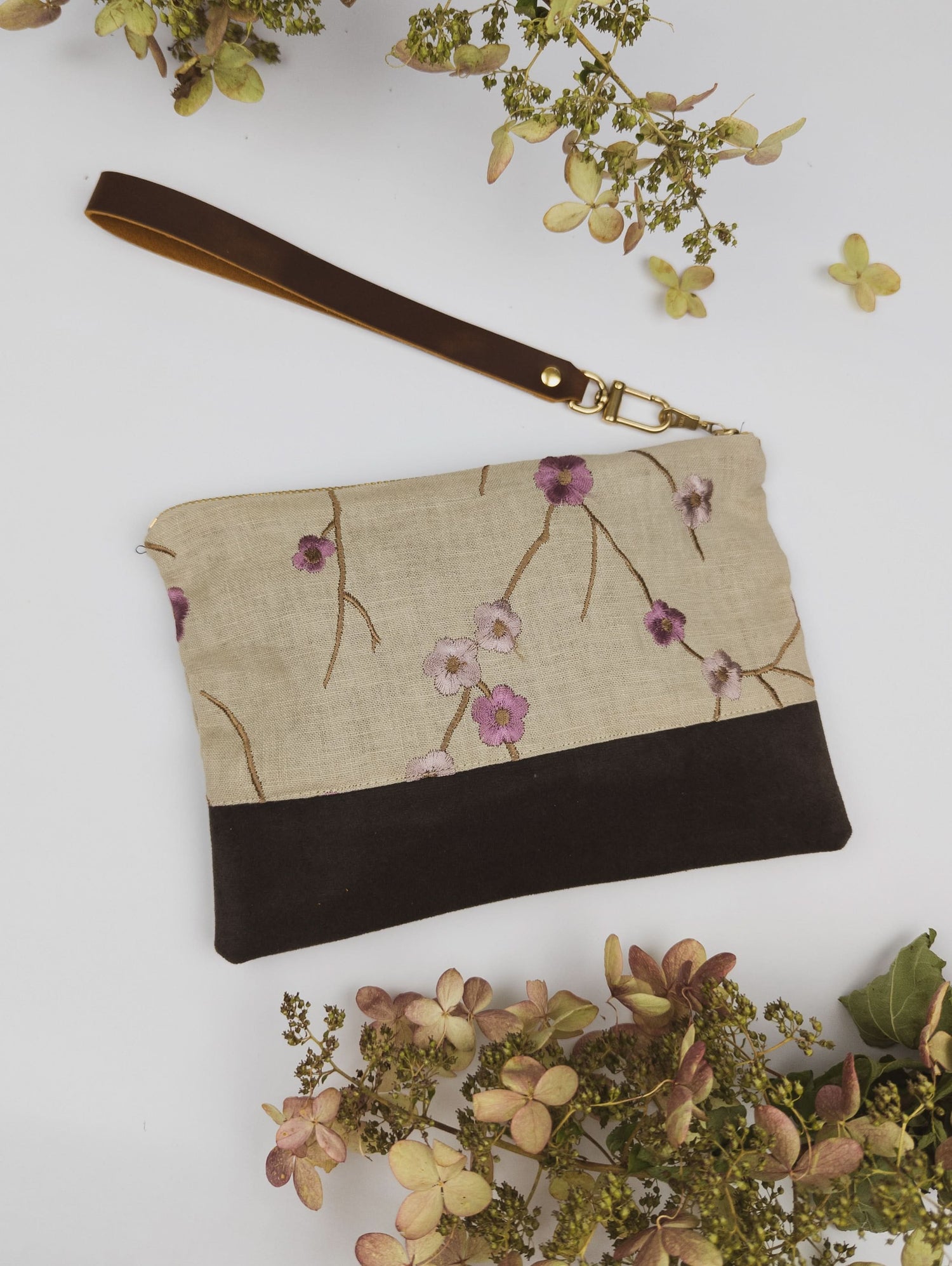 Ash &amp; Rose Wristlet Alice Embroidered Linen Wristlet