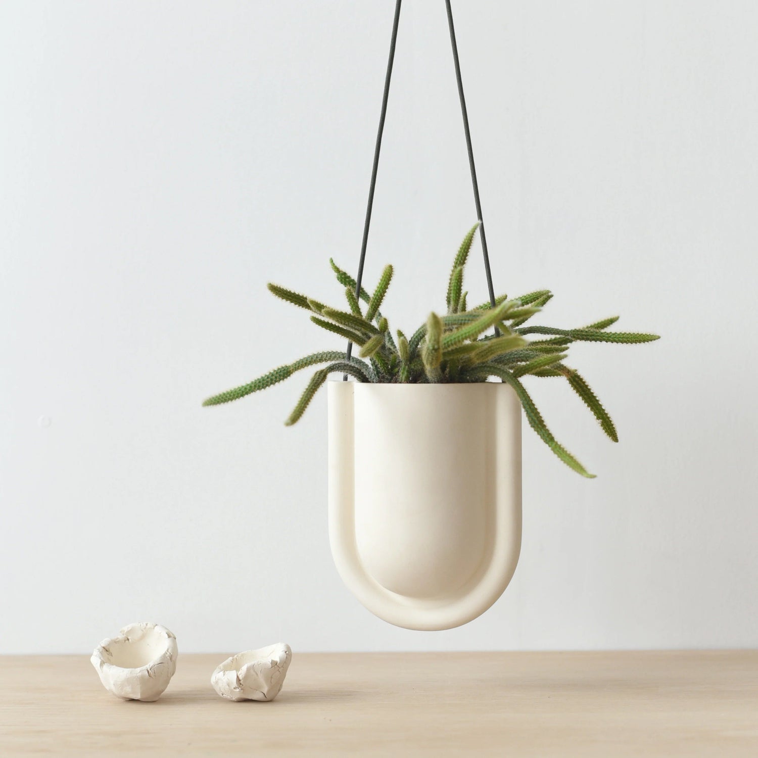 Misewell Pots &amp; Planters White Matte Portico Planter