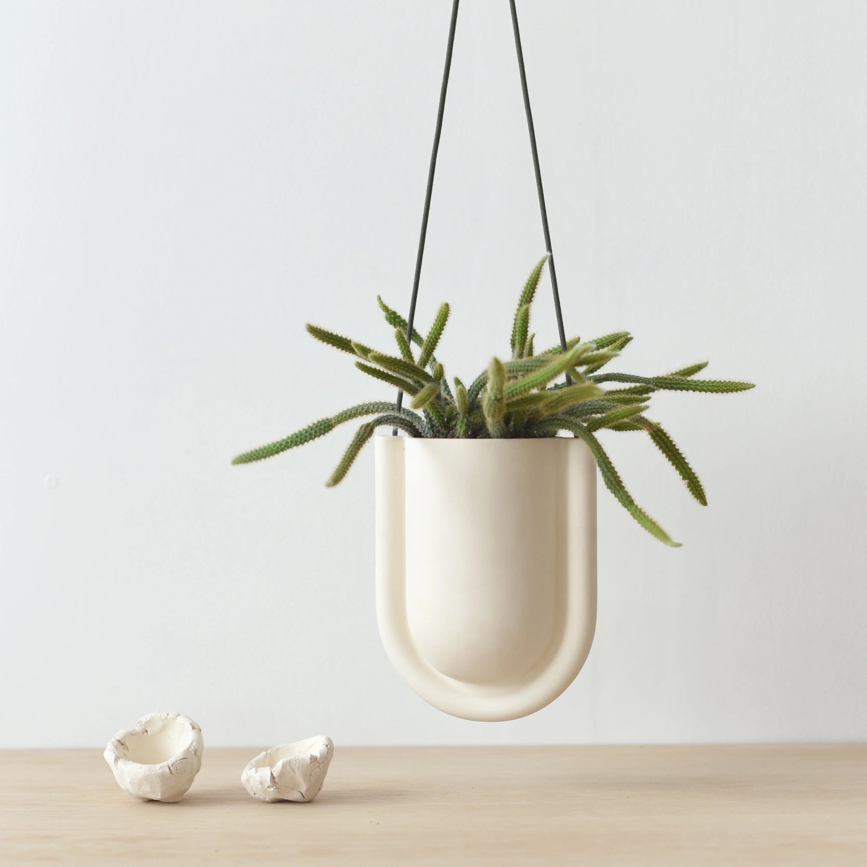 Misewell Pots &amp; Planters White Matte Portico Planter