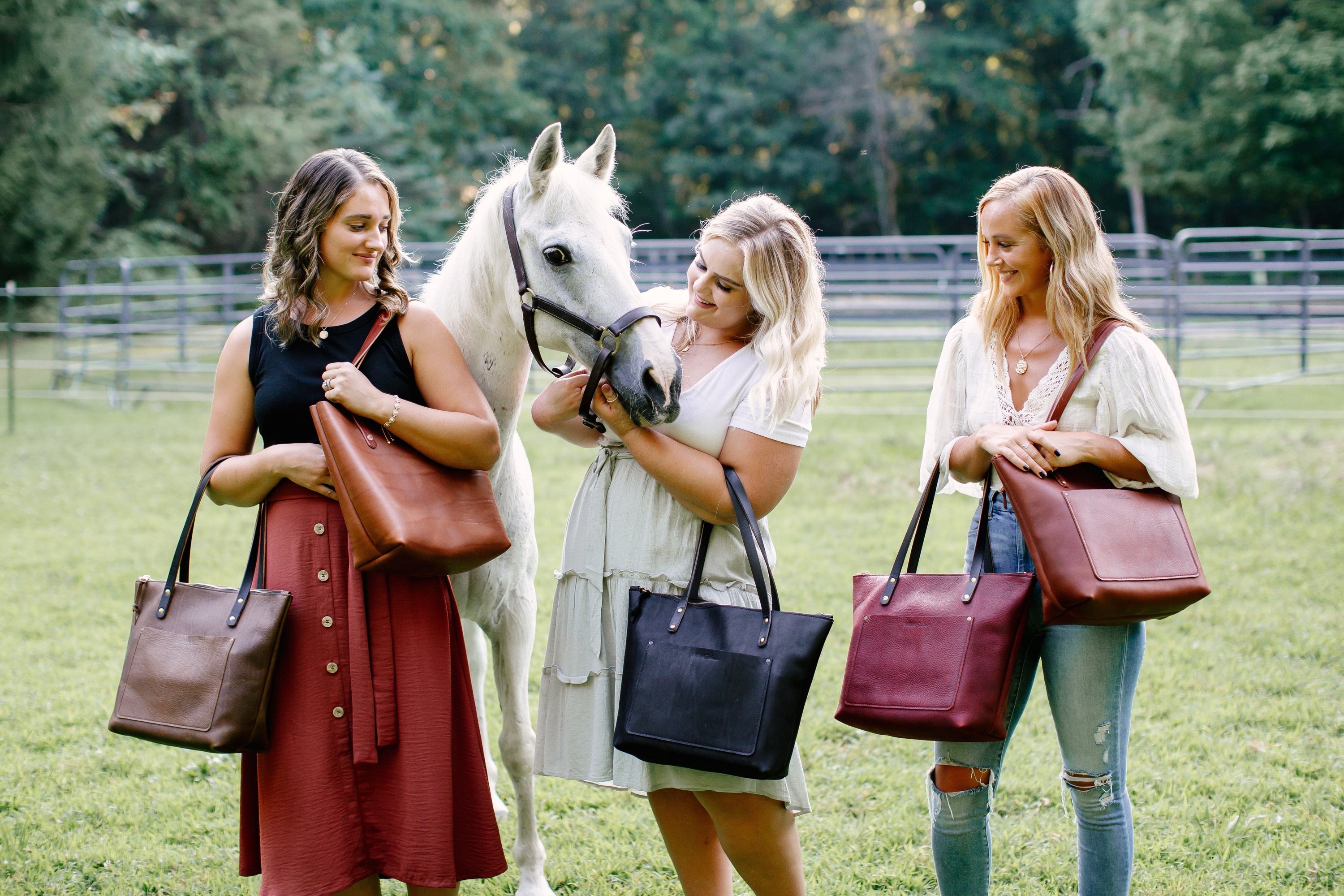 Urban Southern Totes Urban Zipper Tote