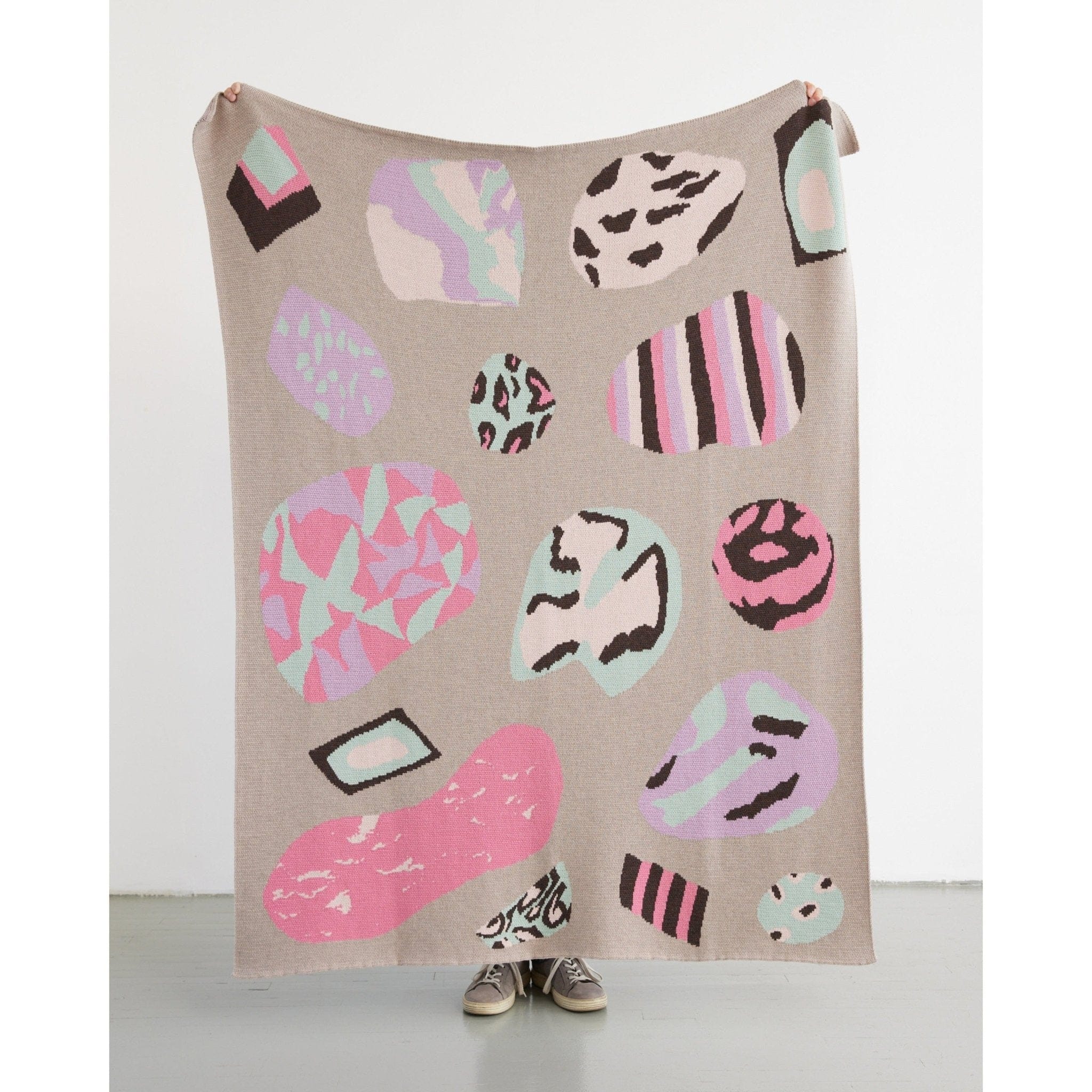 Biquette Throw Blanket Ceramicism Throw Blanket