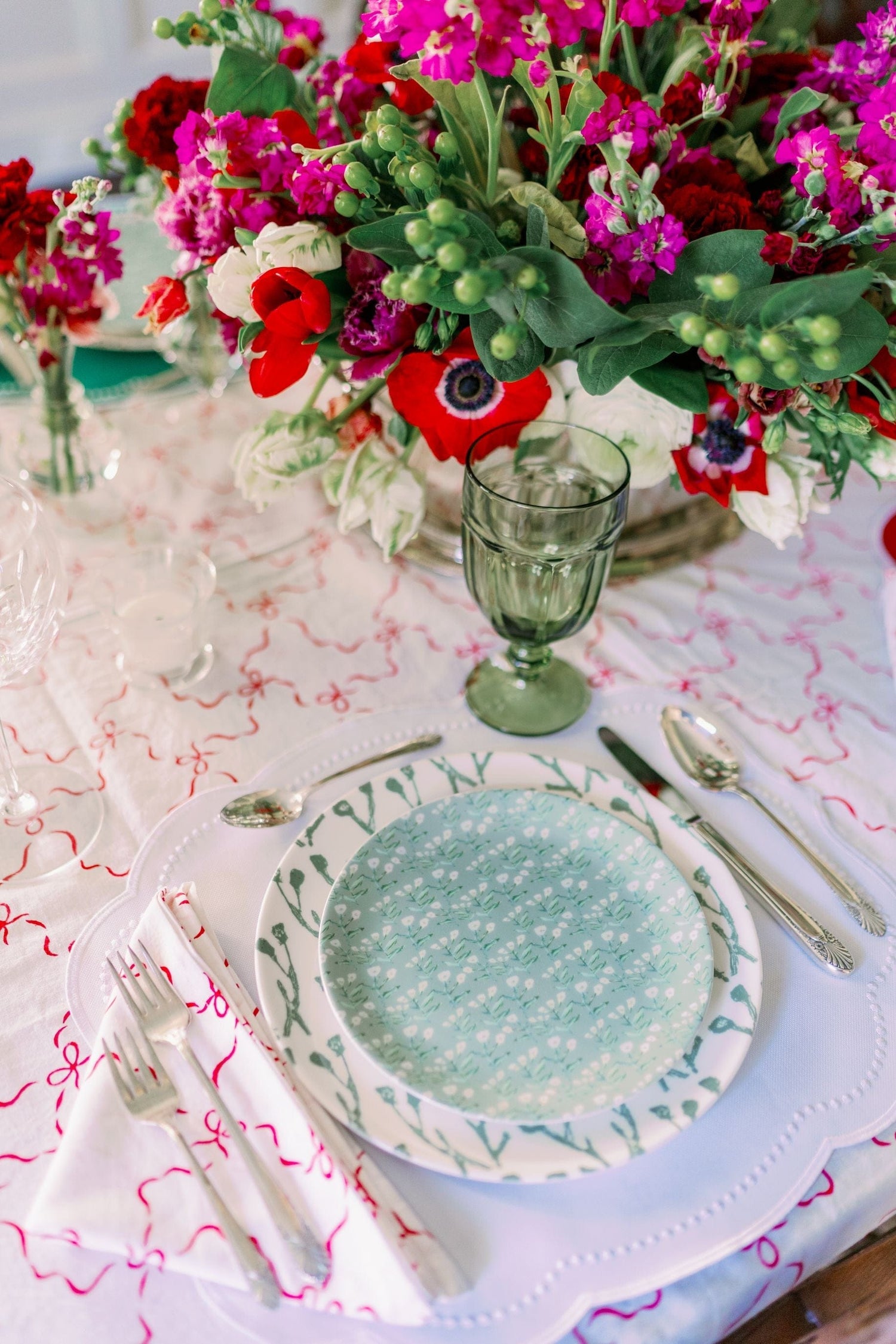 Erin Donahue Tice China Plates Set of Climbing Jasmine China Plates (Set of 4 or 8)