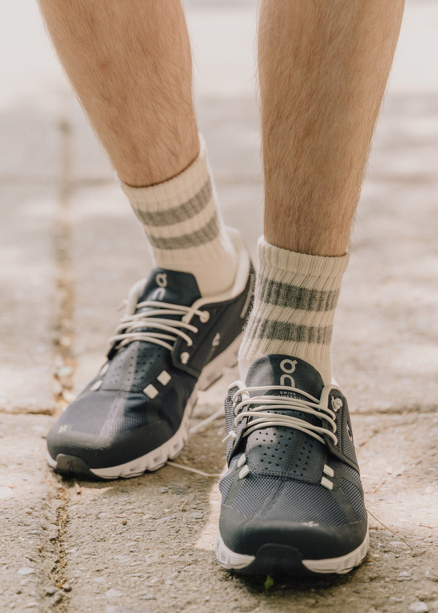 American Trench Socks The Mono Stripe Quarter Crew